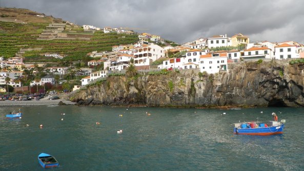  Village de pécheurs Câmara de Lobos